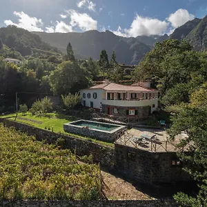 Casas Do Lanco By An Island Ferienhaus
