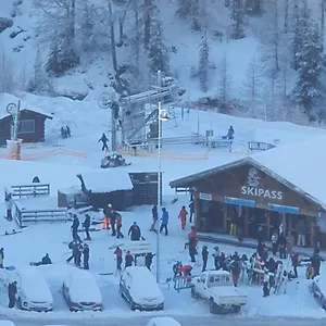 https://front-de-neige-panoramique-isola-2000.fr-provencehotel.com