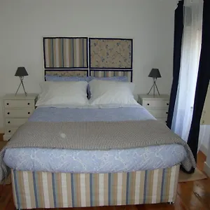 https://regueira-apartment.hotels-lisbon-portugal.com